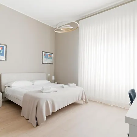 Apartamento Guesthost - Cozy & Bright Milán