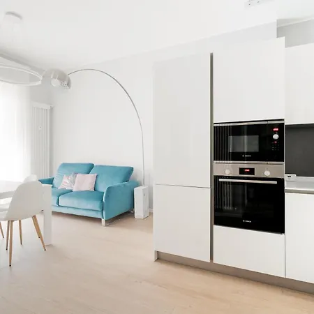 Guesthost - Cozy & Bright Apartamento *